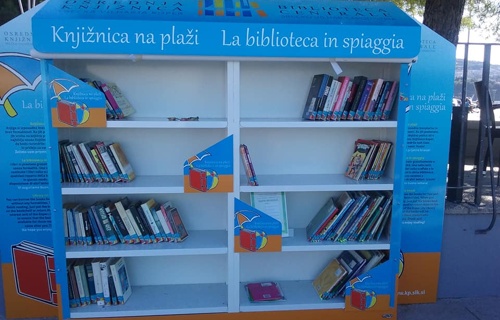 knjižnica-na-plaži