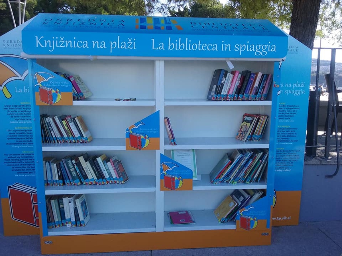 knjižnica-na-plaži